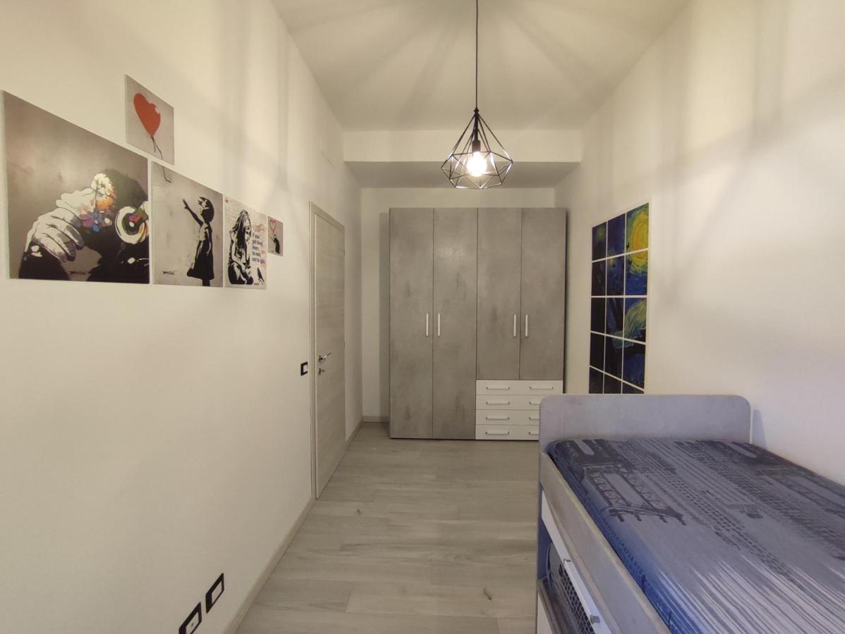 Vista Lago Lecco - Neiade Guest House Pescate Exterior photo