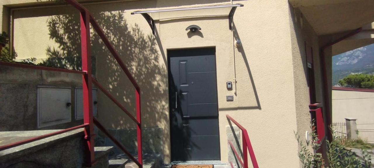 Vista Lago Lecco - Neiade Guest House Pescate Exterior photo
